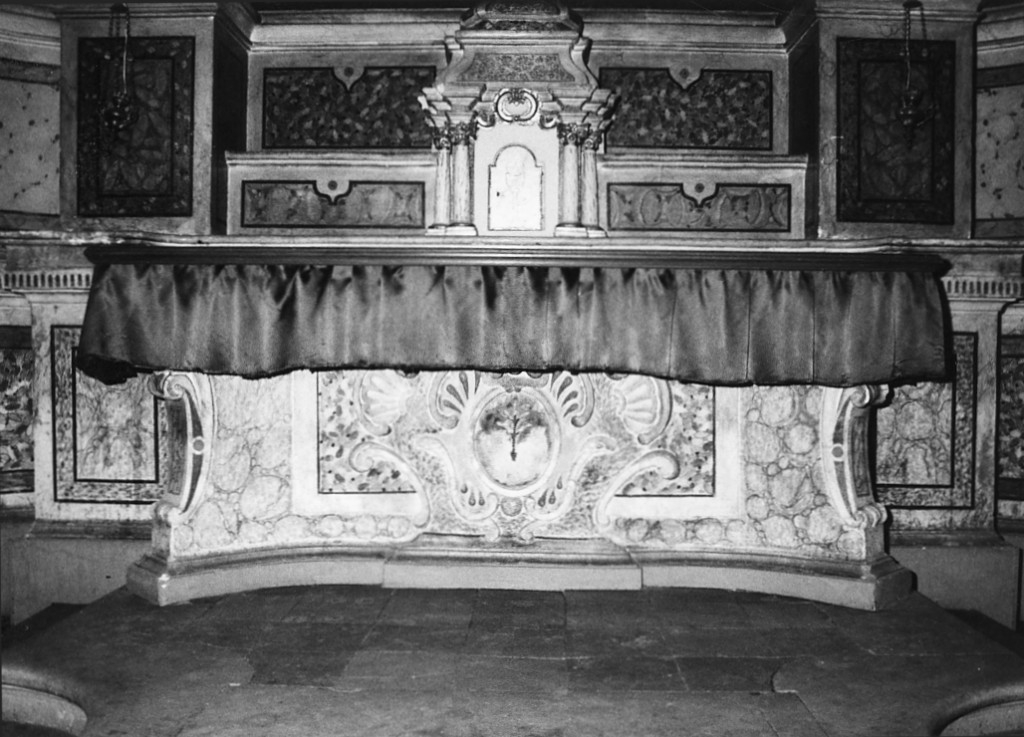 altare, insieme di Rizza G (attribuito), Piazzoli Carlo (attribuito) (sec. XVIII)