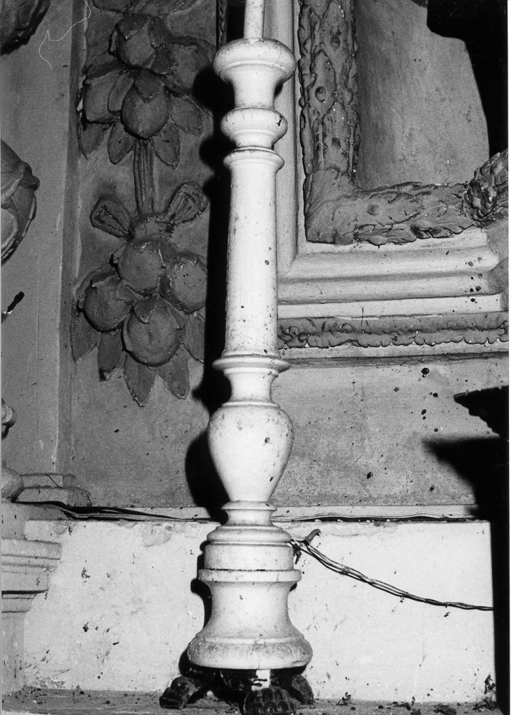 candeliere d'altare, coppia - ambito abruzzese (inizio sec. XIX)