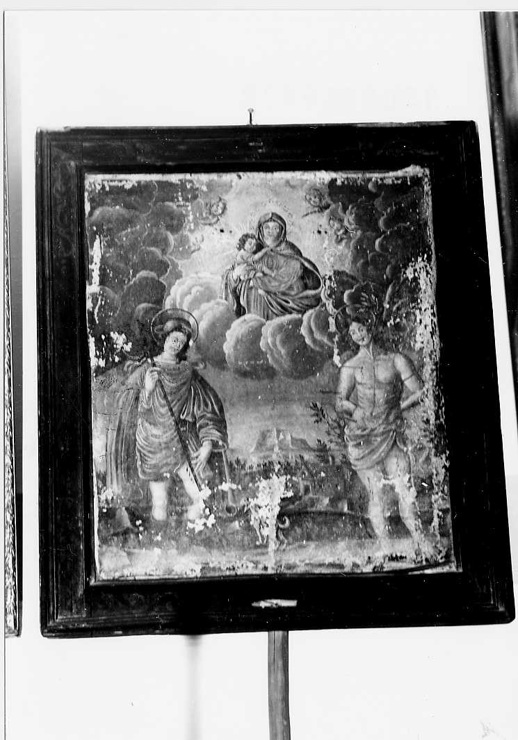 Madonna con Bambino, San Sebastiano e San Rocco (dipinto, opera isolata) - bottega Italia centrale (sec. XVI)
