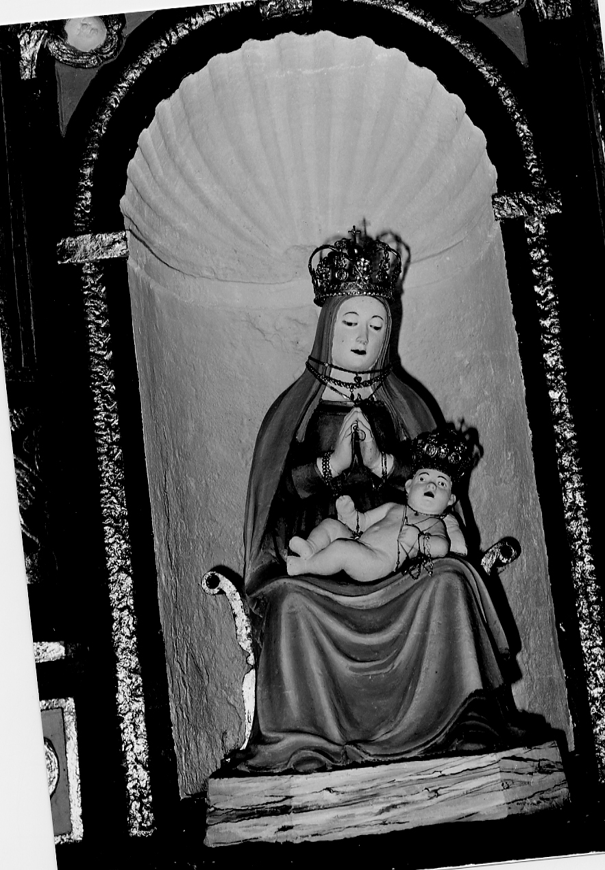 Madonna con Bambino, Madonna con Bambino (statua, opera isolata) - bottega Italia centrale (sec. XVI)