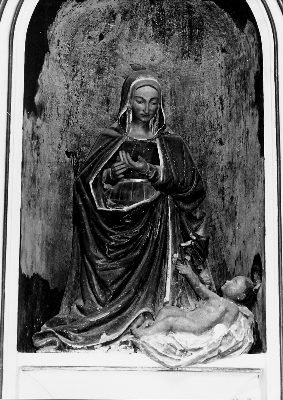 Madonna con Bambino, Madonna con Bambino (gruppo scultoreo, opera isolata) - bottega Italia centrale (sec. XVI)