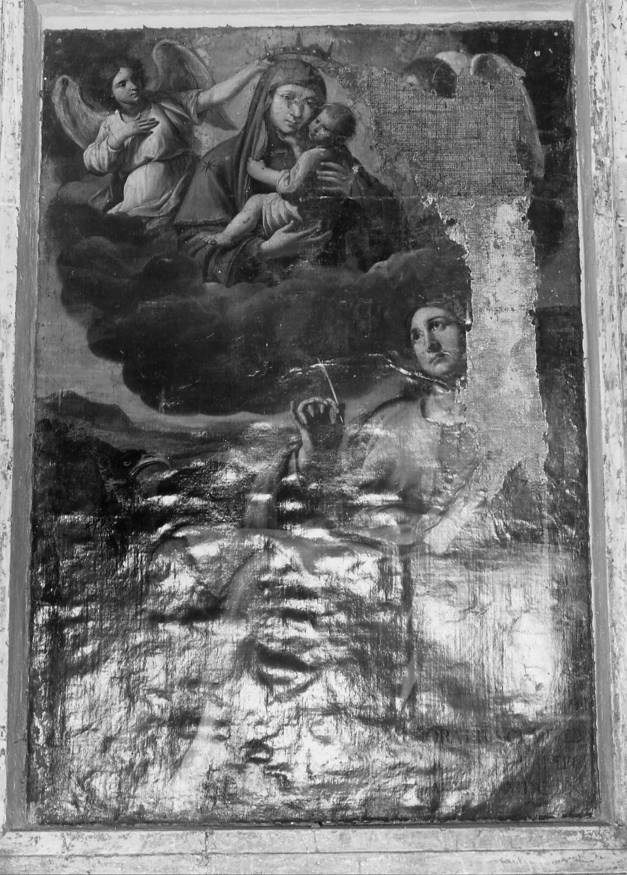 Madonna con Bambino con angeli reggicorona e S. Giovanni Evangelista, Madonna con Bambino con angeli reggicorona e S. Giovanni Evangelista (dipinto, opera isolata) di Sgarullo Orazio (attribuito) (sec. XVII)