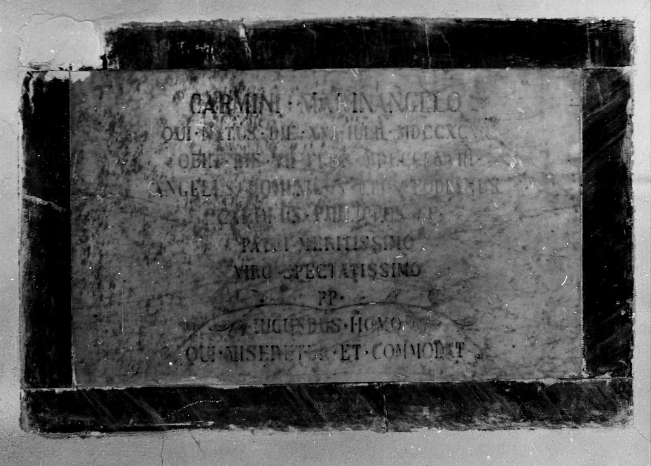 lapide tombale, opera isolata - bottega Italia centrale (sec. XIX)