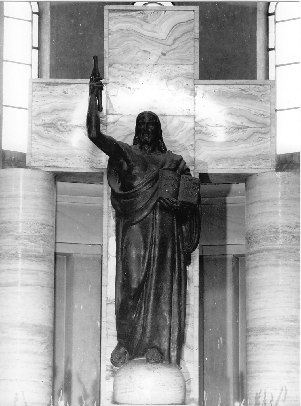 Cristo re (statua) di Conti Ulderico (sec. XX)