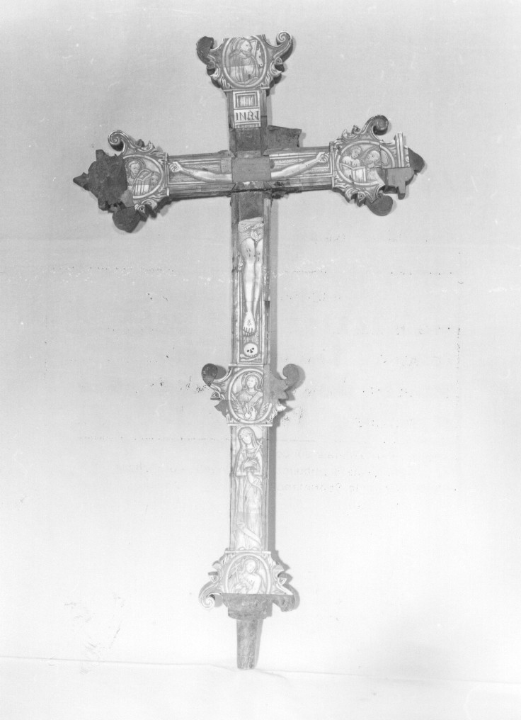 croce, opera isolata - bottega abruzzese (sec. XIX)