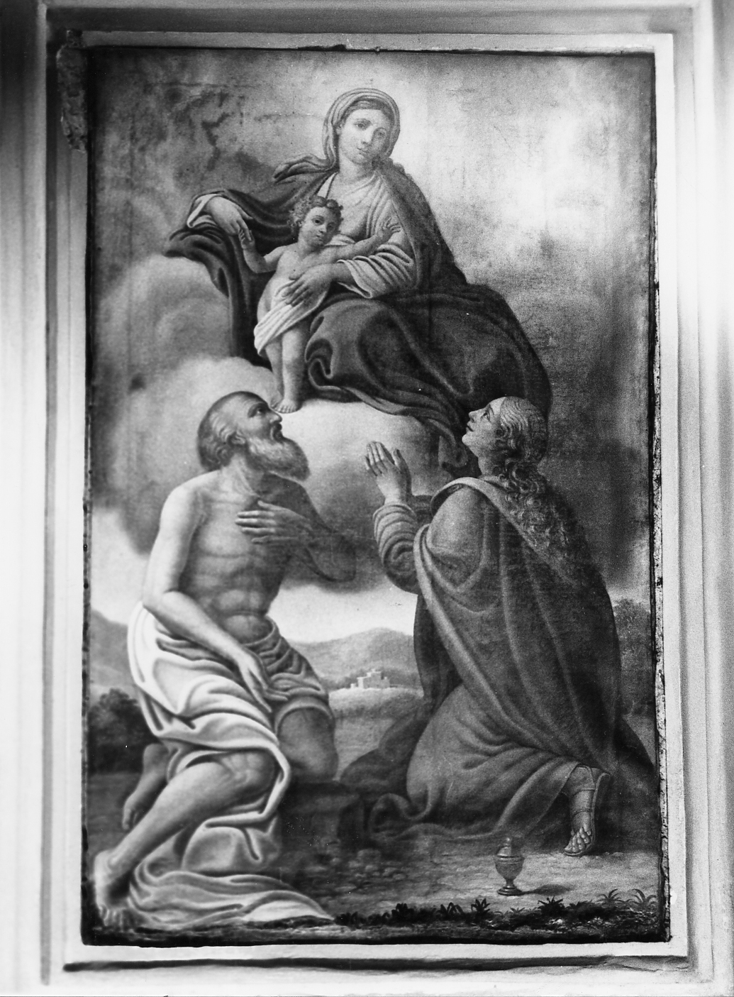 Madonna con Bambino sulle nuvole (dipinto) di Tedeschi Amedeo (sec. XX)