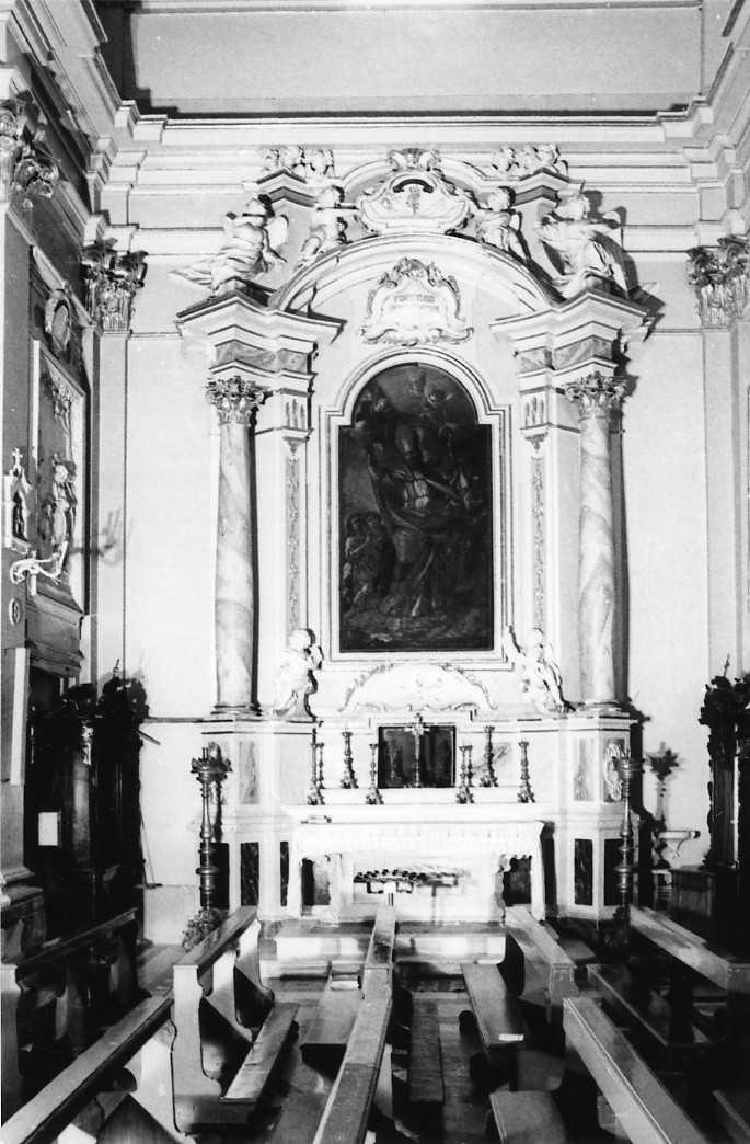 elementi architettonici con motivi decorativi a medaglione, festoni, angioletti in preghiera (alzata) - ambito Italia centrale (seconda metà sec. XVIII)