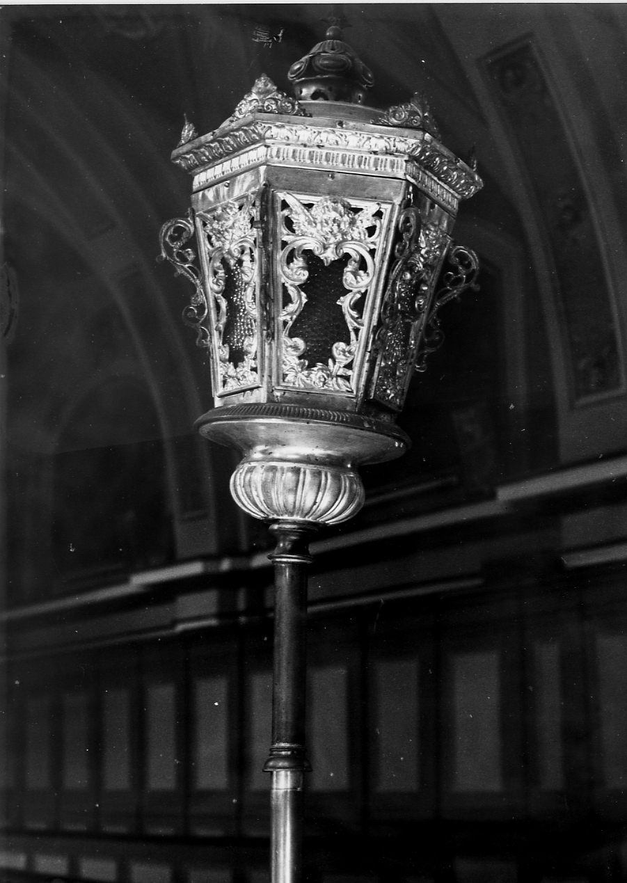 lanterna processionale, serie - ambito Italia centrale (sec. XIX)