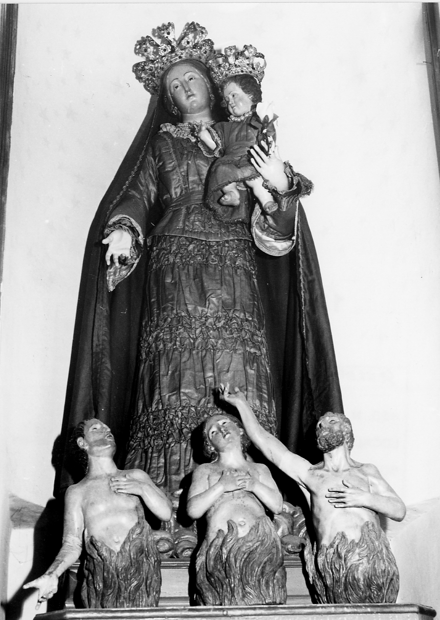 Madonna che intercede per le anime del purgatorio (gruppo scultoreo) - ambito Italia centrale (sec. XIX)