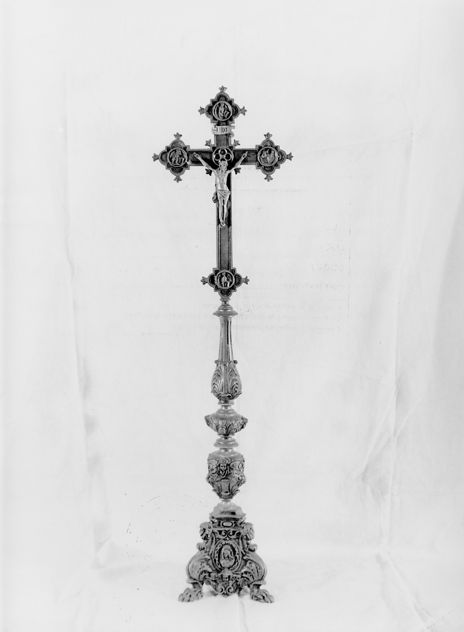croce d'altare, opera isolata - ambito abruzzese (sec. XIX)