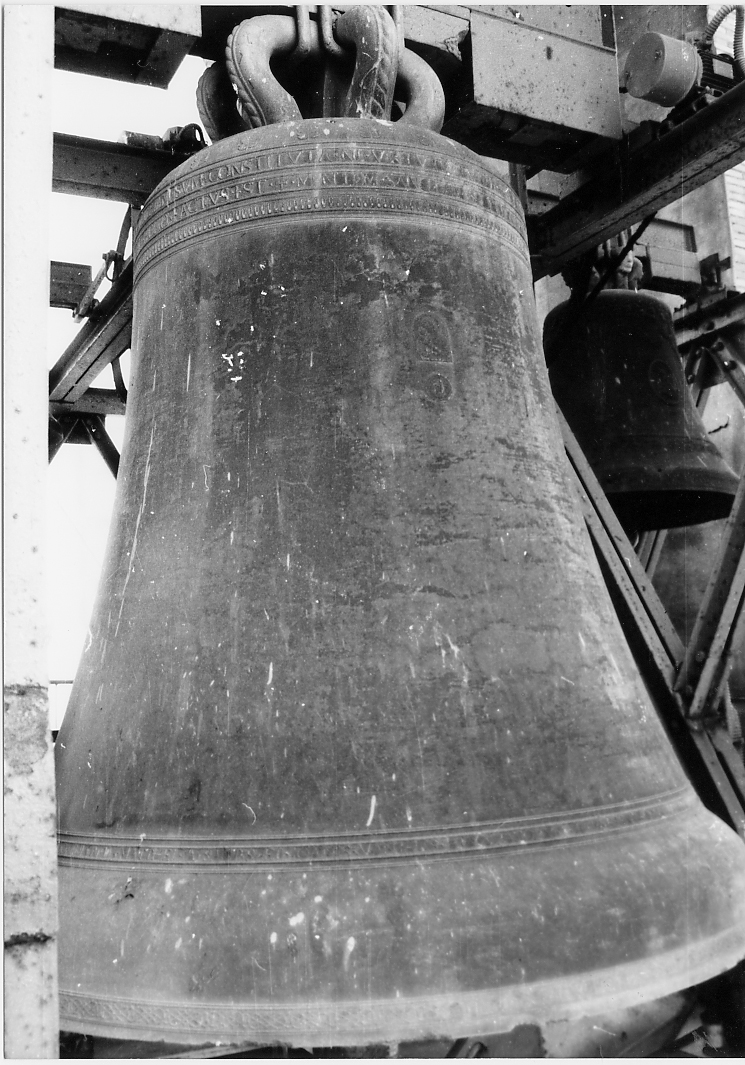 campana di Paolucci V. e G (sec. XVII)