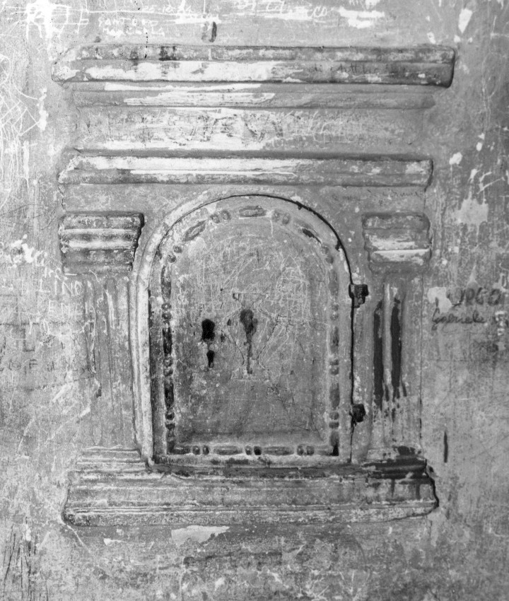 tabernacolo murale, opera isolata - bottega Italia centrale (sec. XVI)