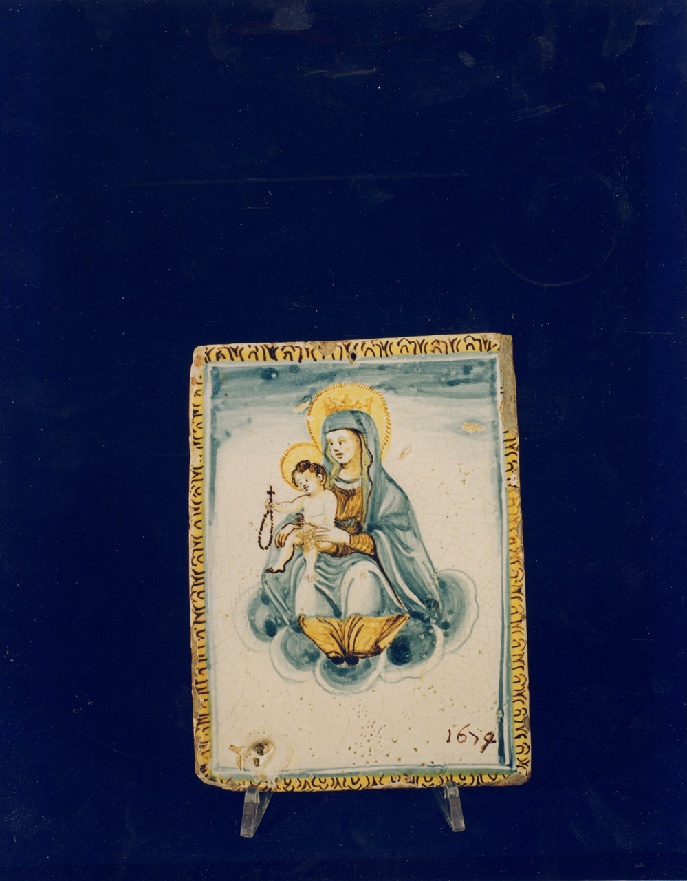 Madonna del Rosario (targa) - manifattura di Castelli (sec. XVII)