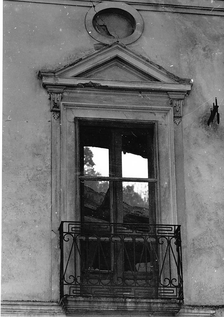 finestra, serie - bottega abruzzese (sec. XVI)