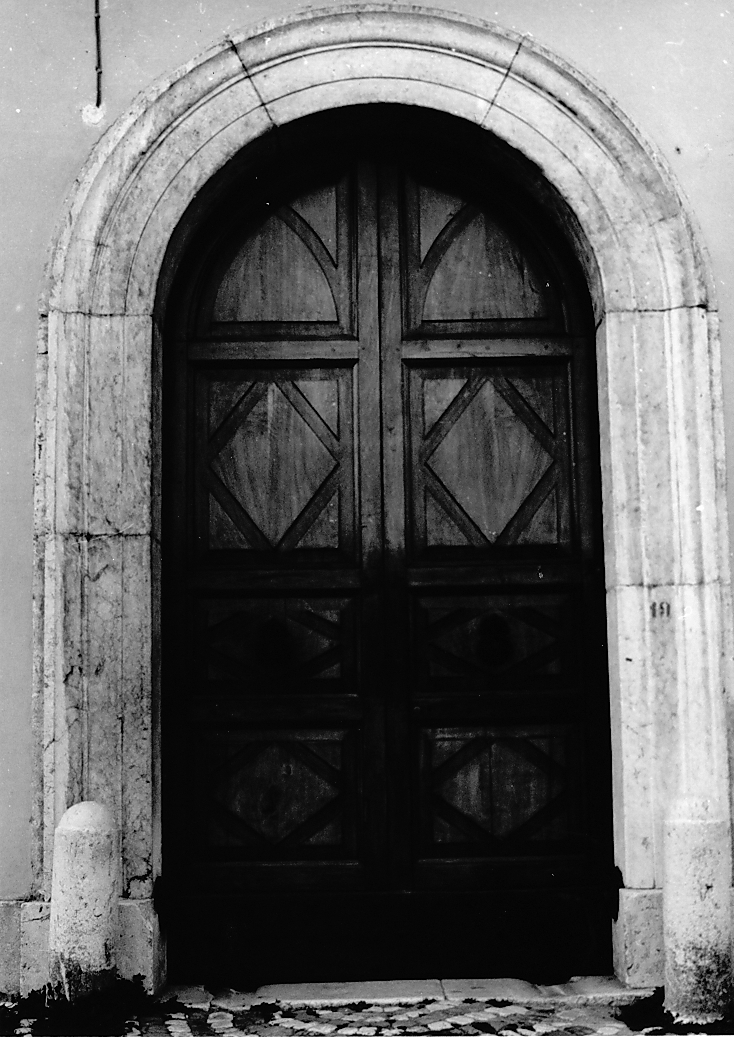 portale, opera isolata - bottega abruzzese (fine/inizio secc. XVIII/ XIX)