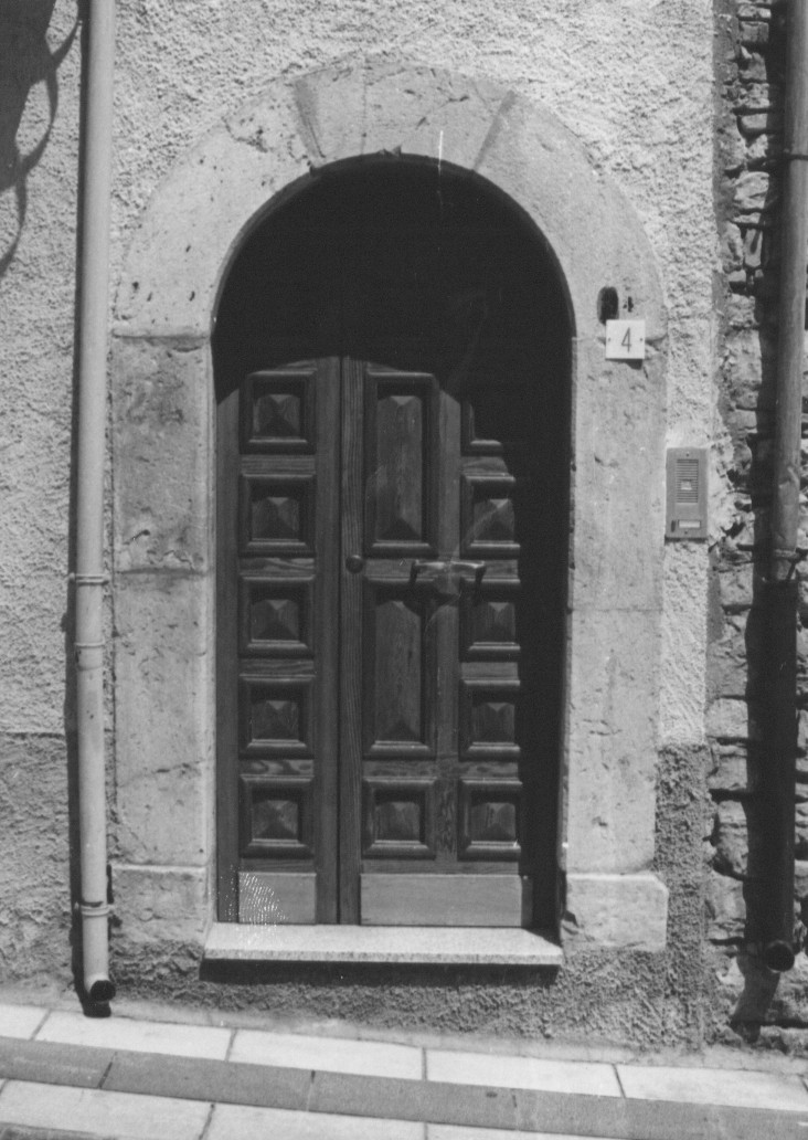 portale, elemento d'insieme - ambito Italia centrale (sec. XIX)