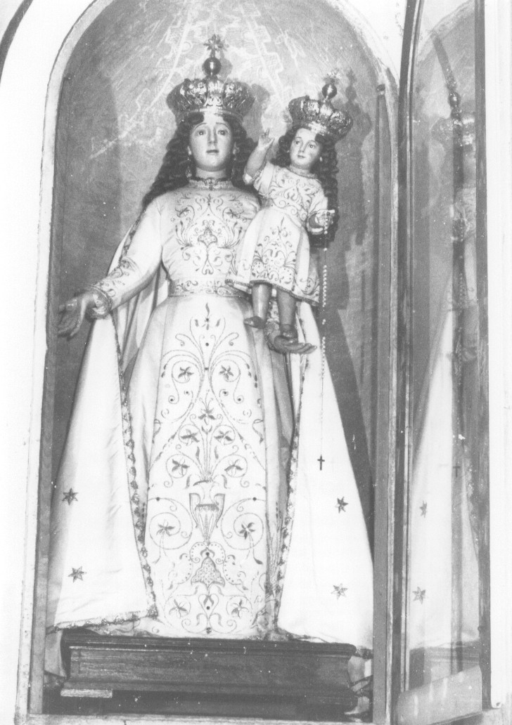 Madonna del Rosario, Madonna con Bambino (statua, opera isolata) - ambito abruzzese (sec. XVIII)