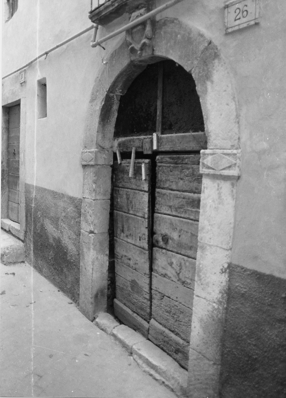 portale, opera isolata - bottega abruzzese (sec. XVIII)