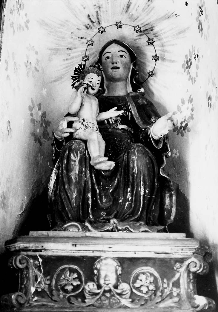 MADONNA DELLE GRAZIE, MADONNA CON BAMBINO (statua) - ambito Italia centrale (sec. XVIII)