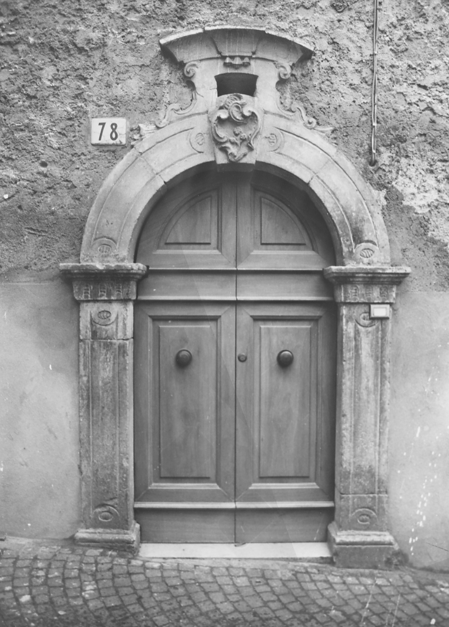 portale, opera isolata - bottega abruzzese (fine/inizio secc. XIX/ XX)