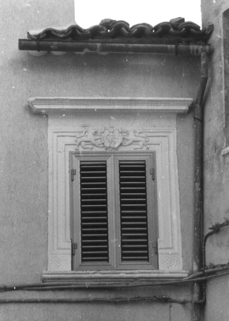 portale, elemento d'insieme - ambito Italia centrale (sec. I)