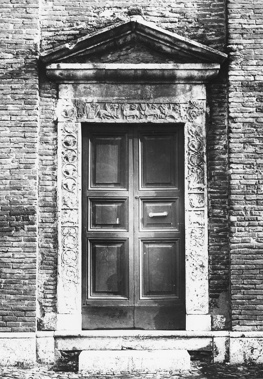 portale, opera isolata - ambito Italia centrale (sec. XII, sec. XVII)