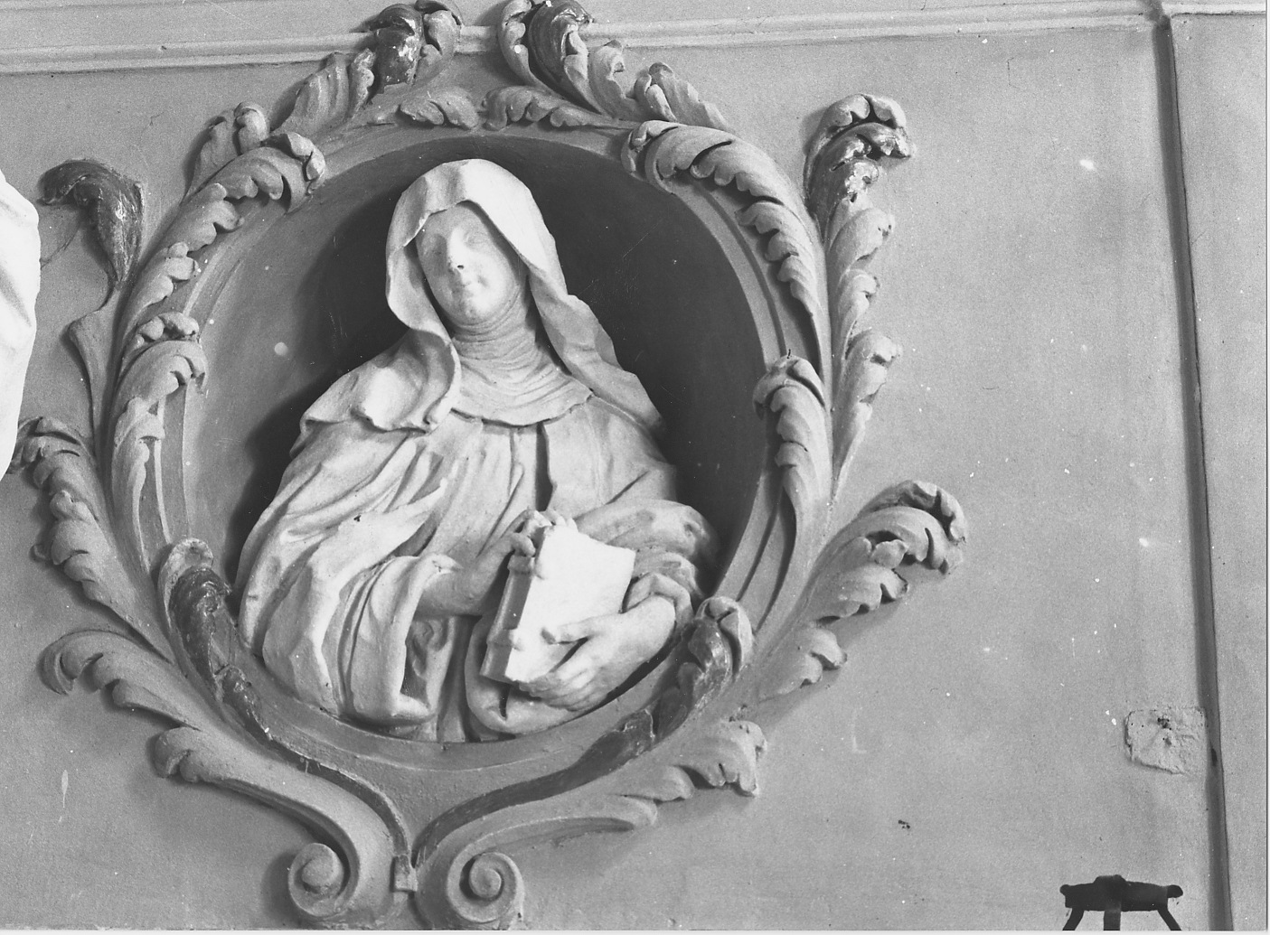 SANTA CARMELITANA (rilievo) - bottega Italia centrale (sec. XIX)