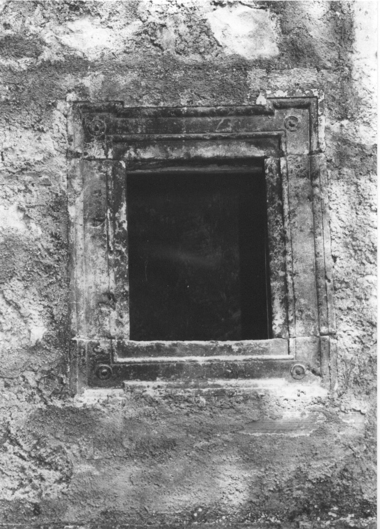 mostra di finestra, opera isolata - bottega Italia centrale (sec. XV)
