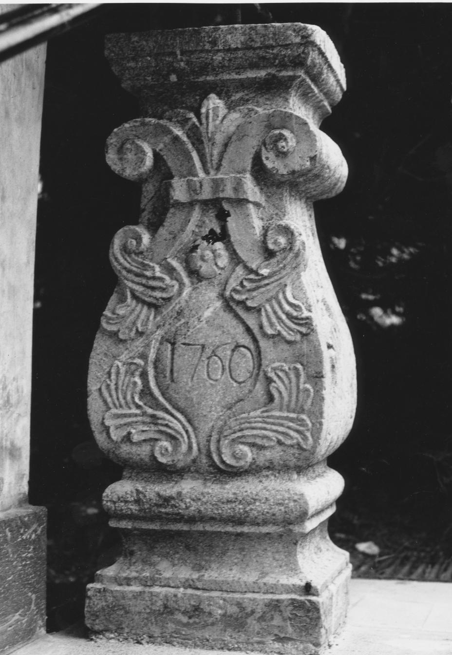 pilastro, serie - bottega Italia meridionale (sec. XVIII)