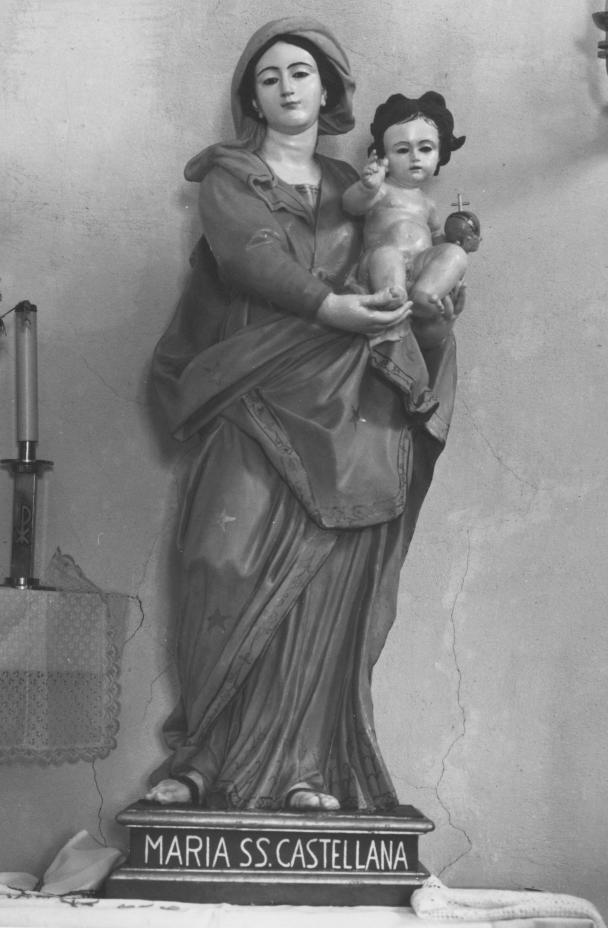 Maria SS. Castellana, Madonna con Bambino (statua) - bottega Italia meridionale (sec. XVIII)