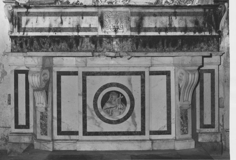 altare - a mensa - bottega Italia meridionale (metà sec. XIX)