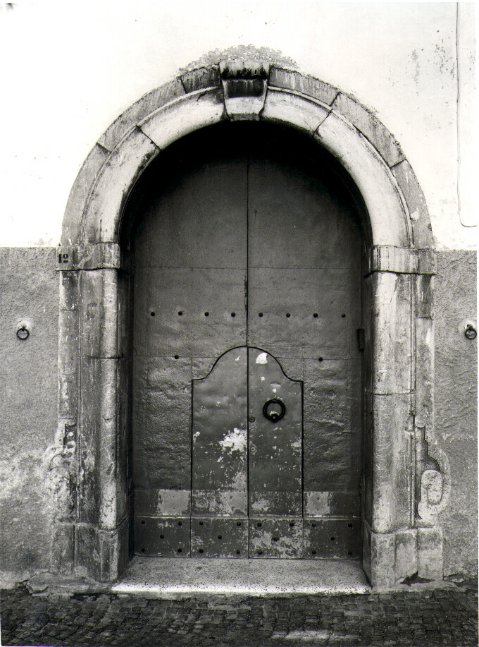 portale - ad arco - bottega lucana (sec. XVIII)