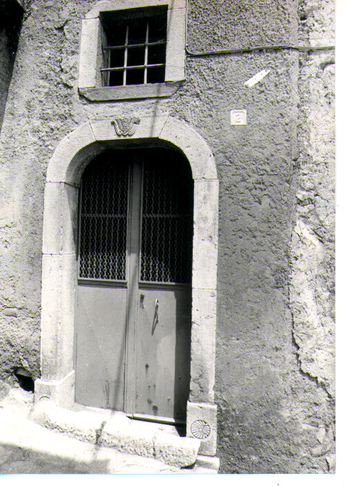 portale - ad arco ribassato - bottega lucana (prima metà sec. XIX)