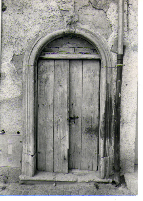 portale - ad arco - bottega lucana (sec. XVIII)