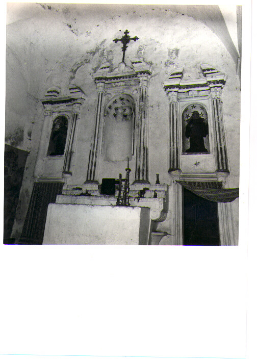 altare maggiore - bottega Italia meridionale (inizio sec. XVIII)