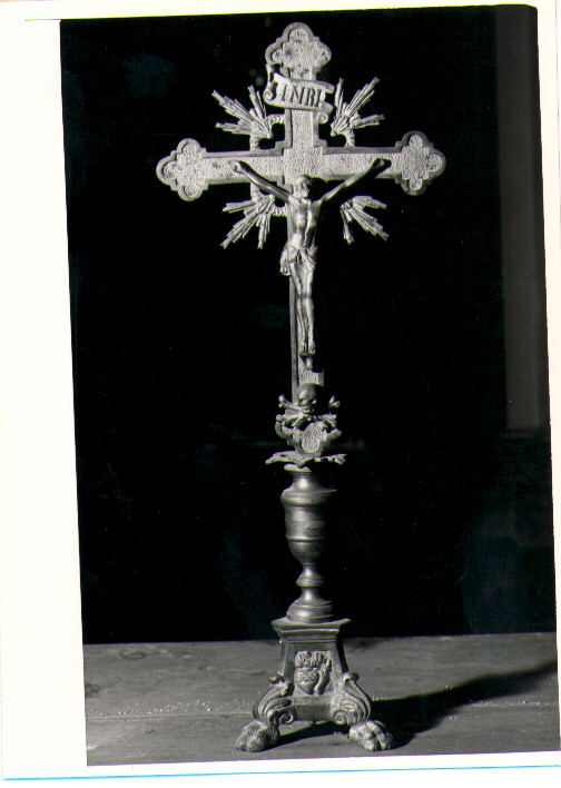 croce d'altare - bottega Italia meridionale (prima metà sec. XIX)