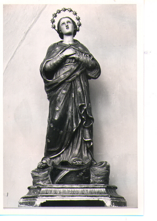 Immacolata Concezione (statua) di Piscarella Filippo (sec. XIX)