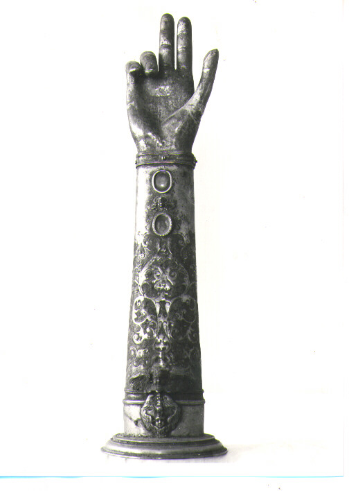reliquiario antropomorfo - a braccio - bottega napoletana (fine/inizio secc. XVI/ XVII)