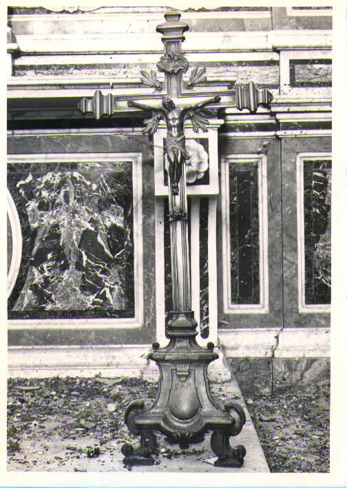 croce d'altare - bottega Italia meridionale (sec. XIX)