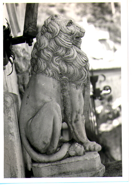 leone (scultura, serie) - bottega Italia meridionale (sec. XIX)