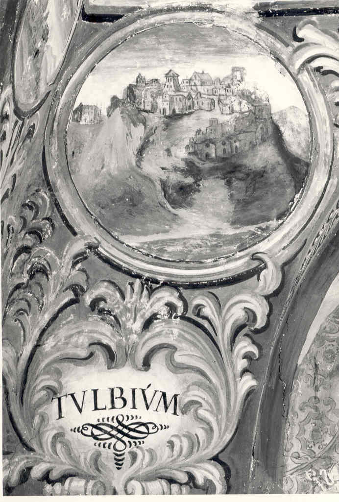 veduta della città di Tolve, veduta di città (dipinto, elemento d'insieme) di Palmieri Anselmo di Polla (attribuito) (sec. XVIII)