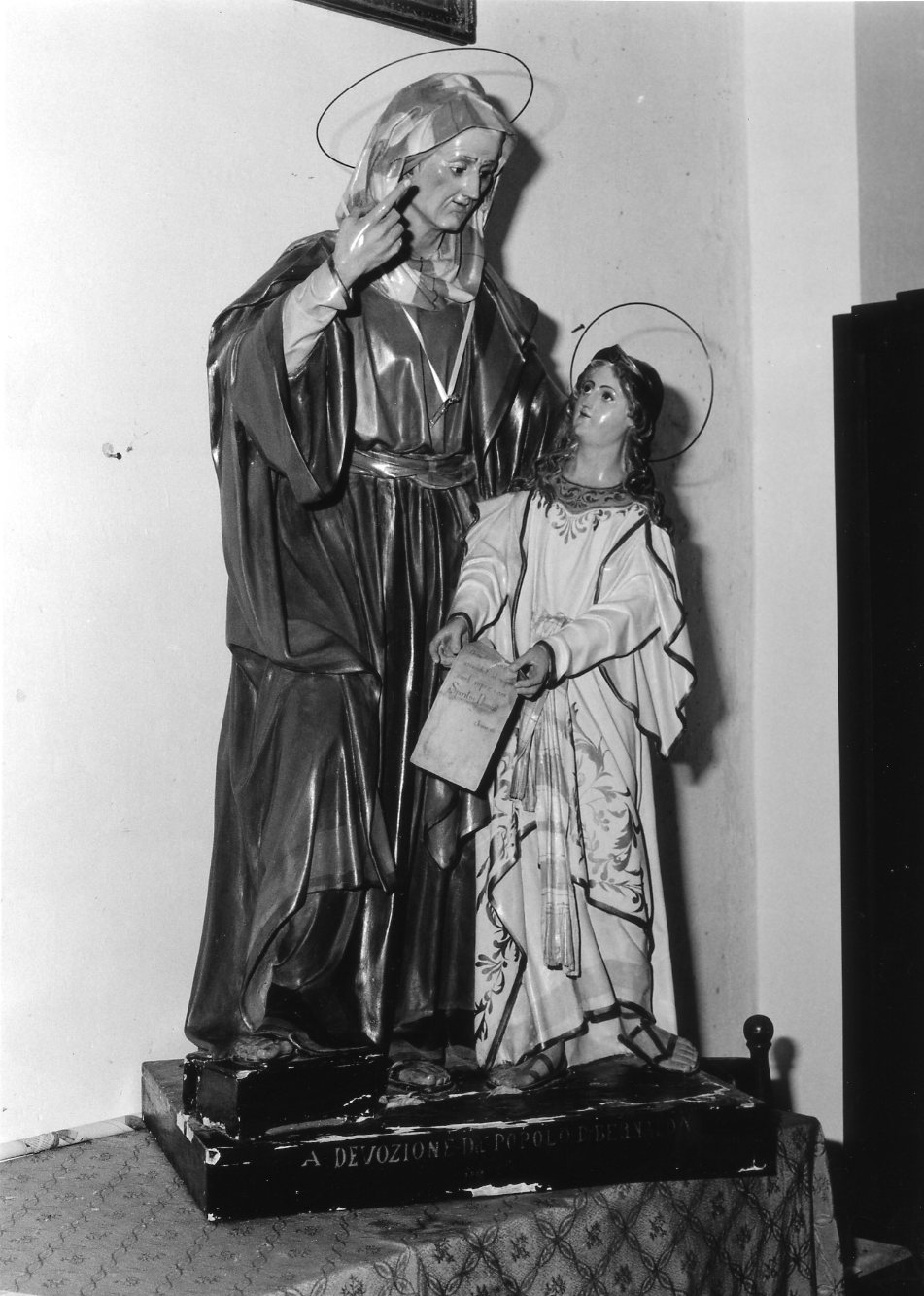 Madonna e Sant'Anna (gruppo scultoreo) - bottega leccese (sec. XX)
