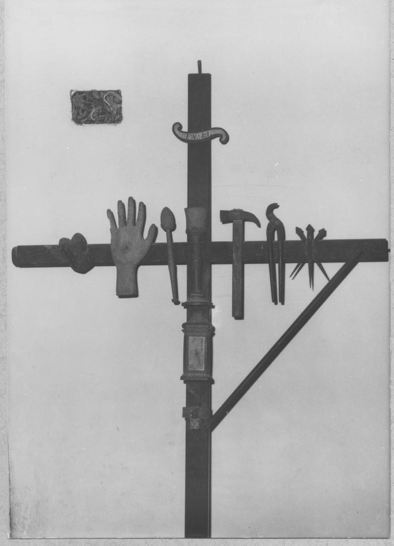 croce della Passione - bottega lucana (fine/inizio secc. XIX/ XX)