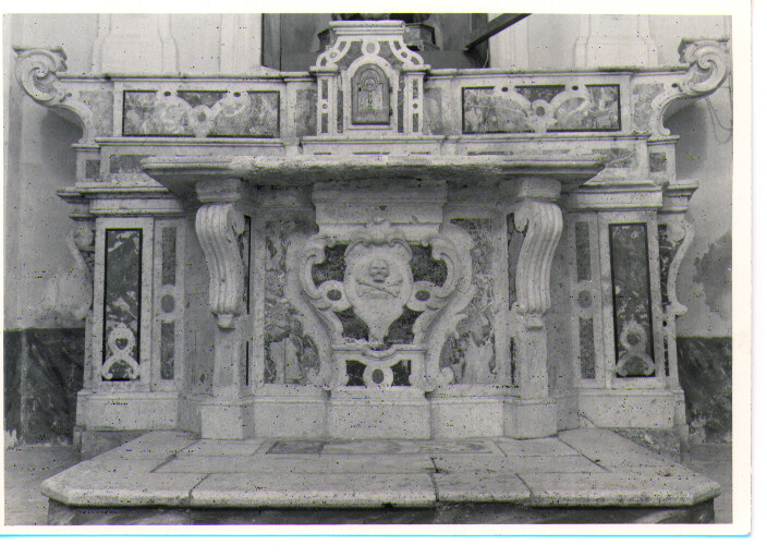 altare - bottega napoletana (ultimo quarto sec. XVIII)