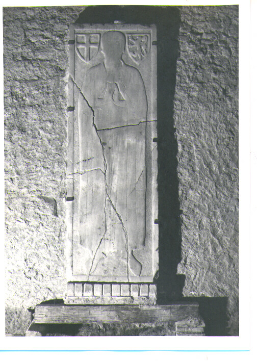 lastra tombale - bottega Italia meridionale (sec. XVI)