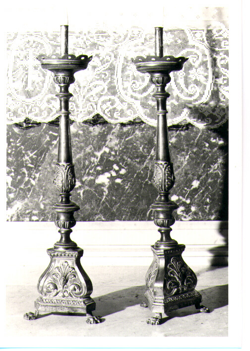 candeliere, coppia - bottega napoletana (fine/inizio secc. XIX/ XX)