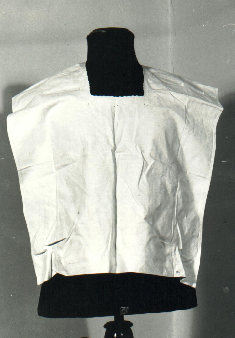 camicetta - manifattura locale (1932)