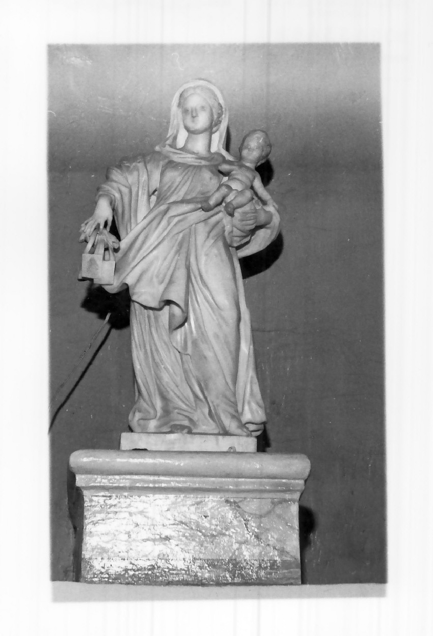 Madonna del Carmelo (statua, opera isolata) - bottega Italia meridionale (sec. XVII)