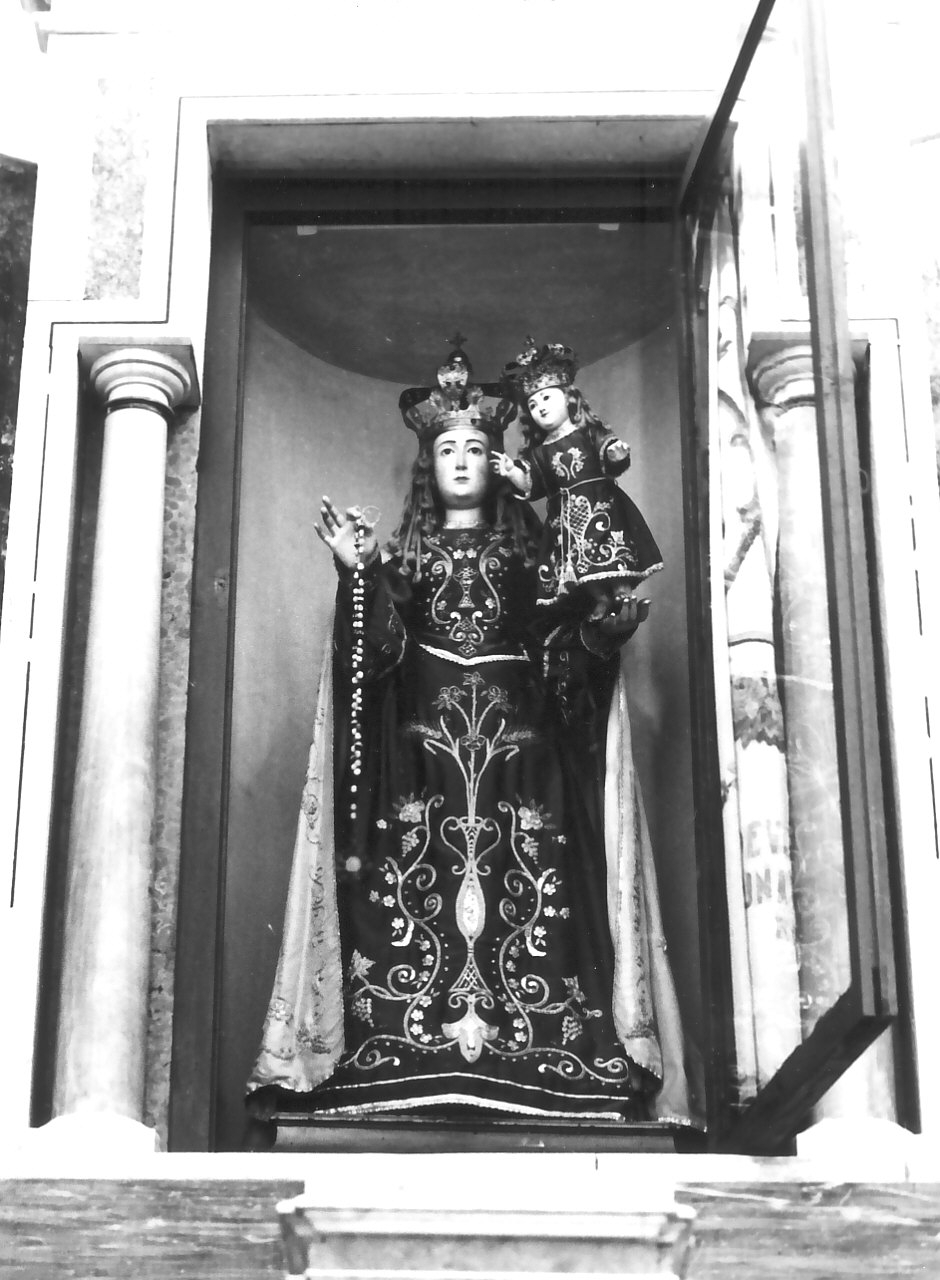 Madonna con Bambino (manichino, opera isolata) - bottega Italia meridionale (sec. XIX)