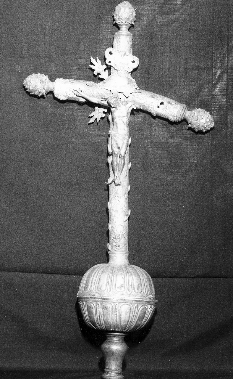 croce processionale, opera isolata - bottega Italia meridionale (metà sec. XVII)